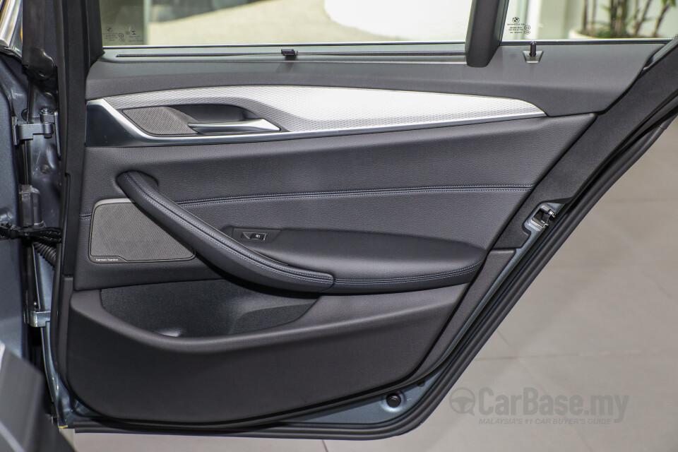 BMW i4 G26 (2022) Interior