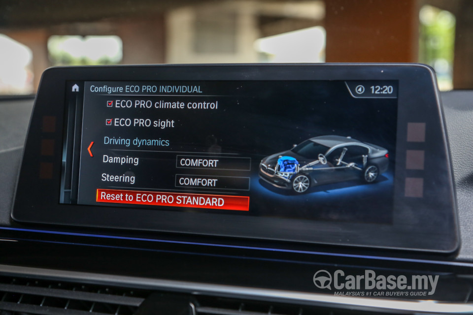 BMW 5 Series G30 (2017) Interior