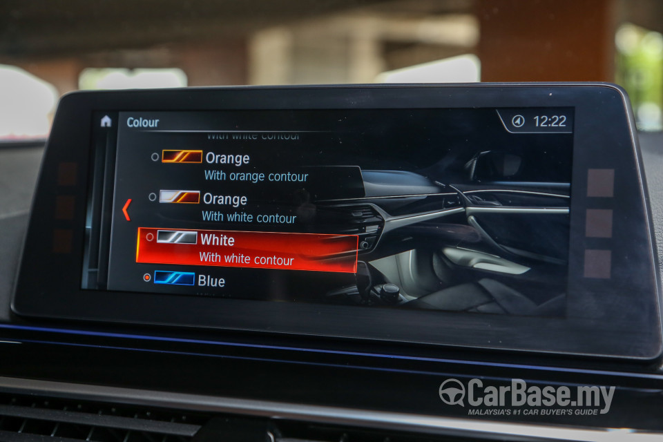 BMW 5 Series G30 (2017) Interior