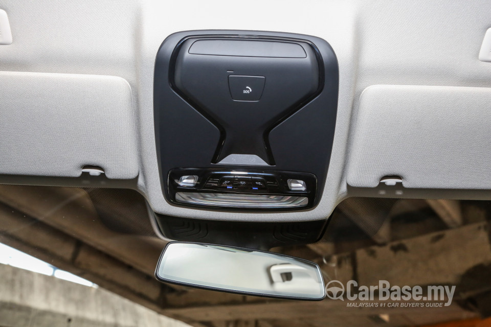 BMW 5 Series G30 (2017) Interior