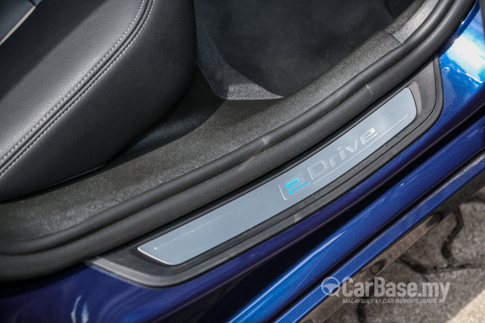 BMW 5 Series G30 (2017) Interior