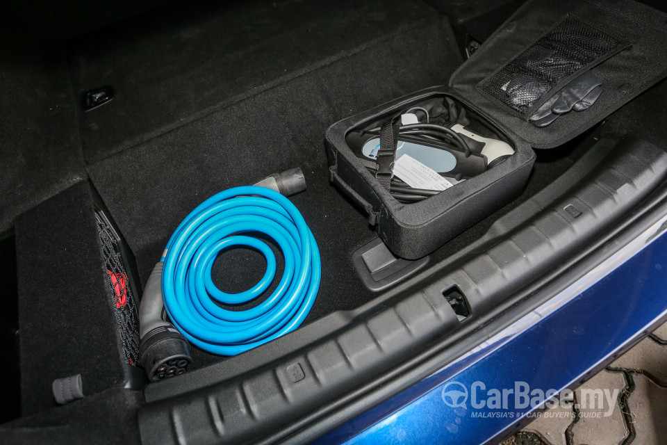 BMW 5 Series G30 (2017) Interior