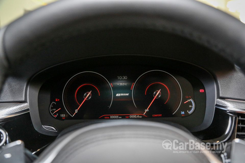 BMW 5 Series G30 (2017) Interior