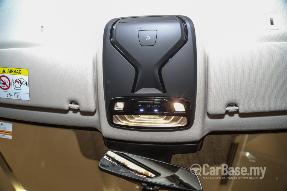 BMW 5 Series G30 (2017) Interior