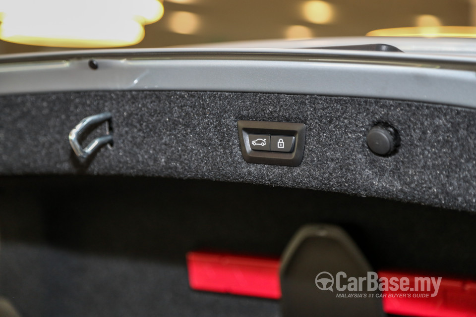 BMW 5 Series G30 (2017) Interior