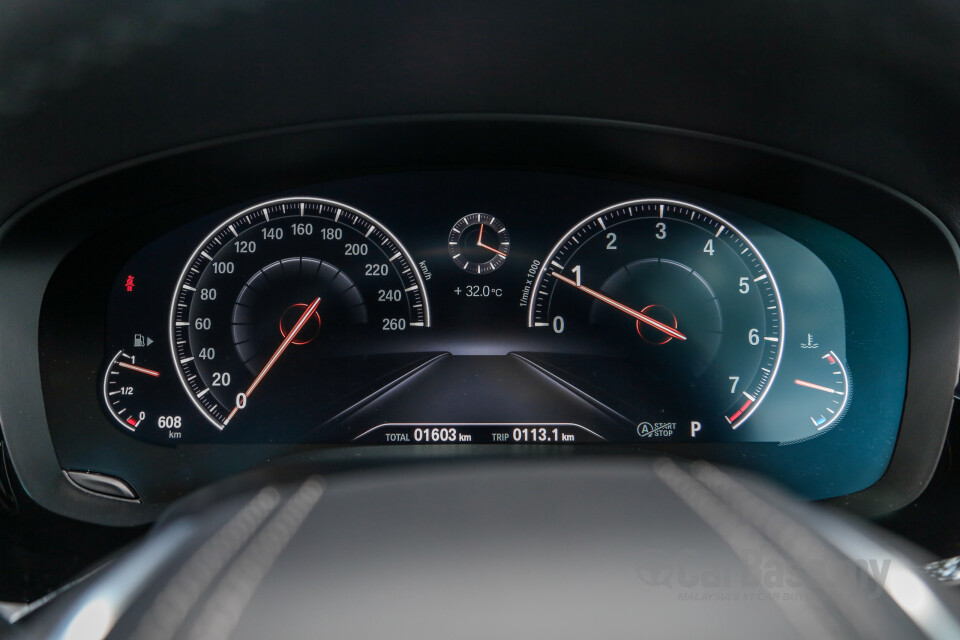 Nissan Navara D23 Facelift (2021) Interior