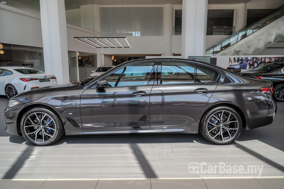 BMW 5 Series G30 LCI (2021) Exterior
