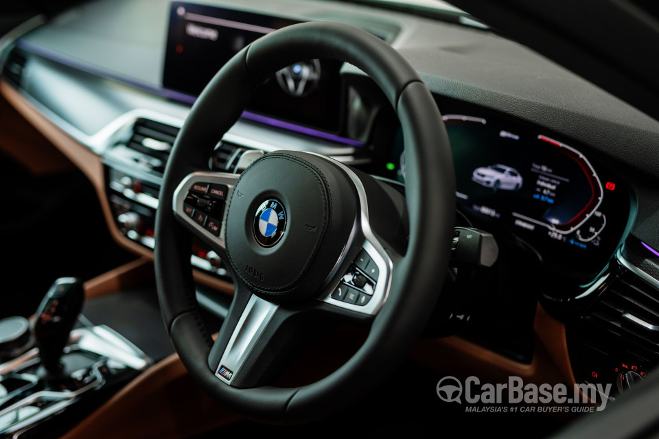 BMW 5 Series G30 LCI (2021) Interior