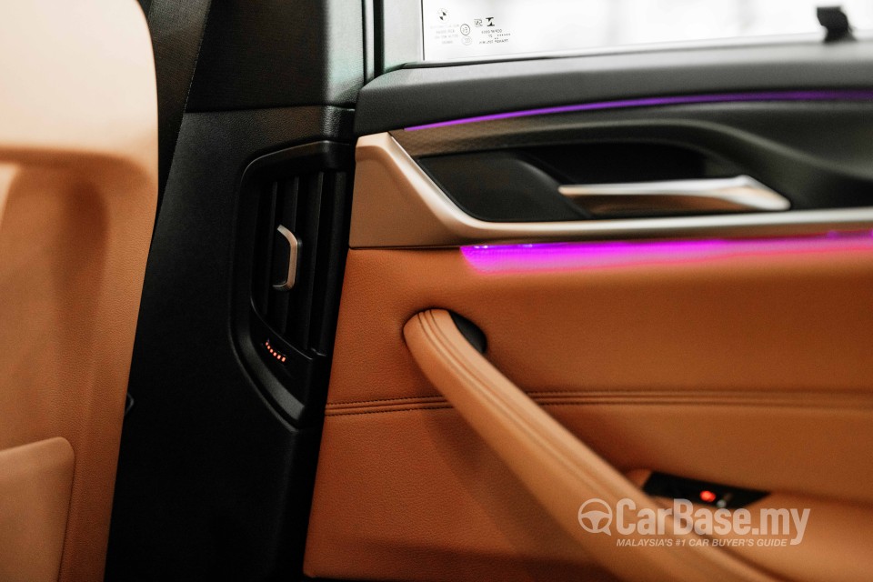 BMW 5 Series G30 LCI (2021) Interior