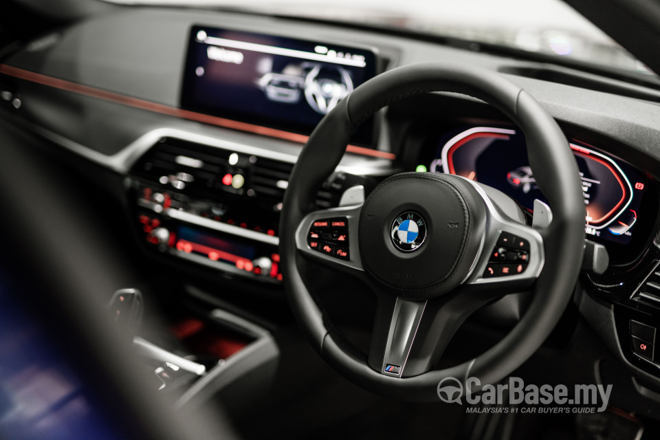 BMW 5 Series G30 LCI (2021) Interior