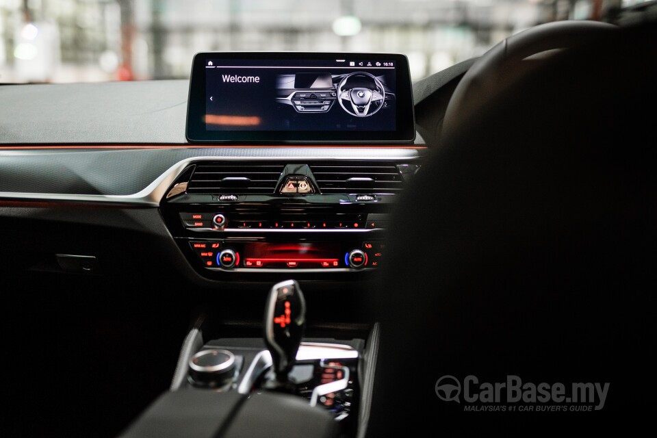 Mazda MX-5 ND (2015) Interior