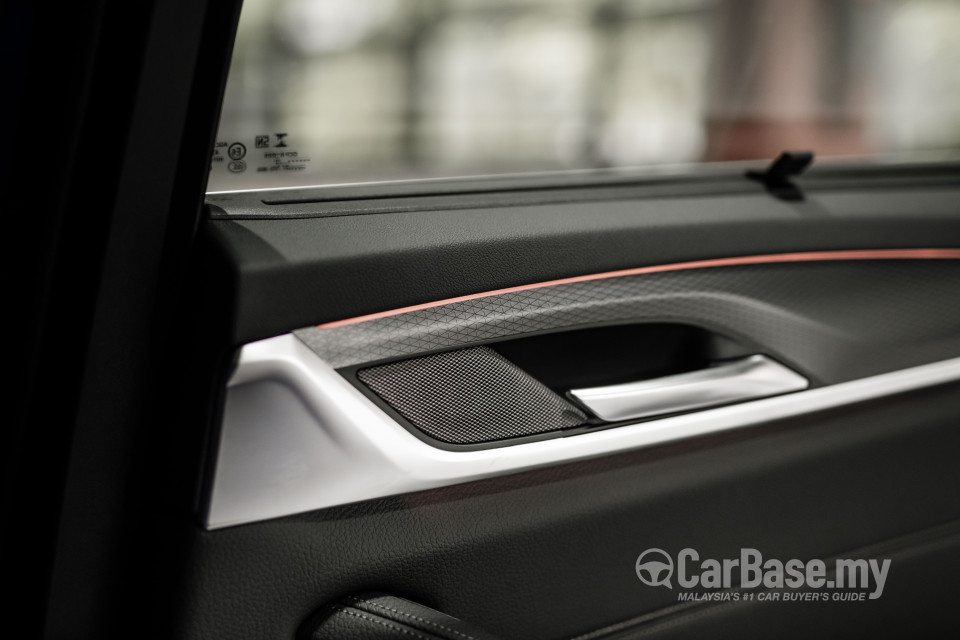 BMW 5 Series G30 LCI (2021) Interior