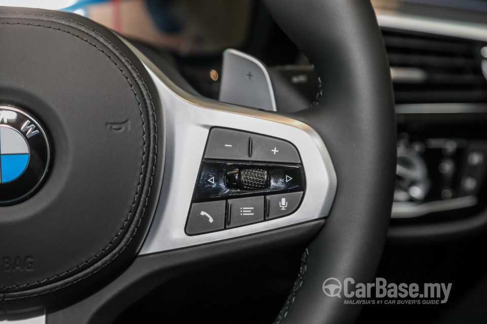 BMW 5 Series G30 LCI (2021) Interior