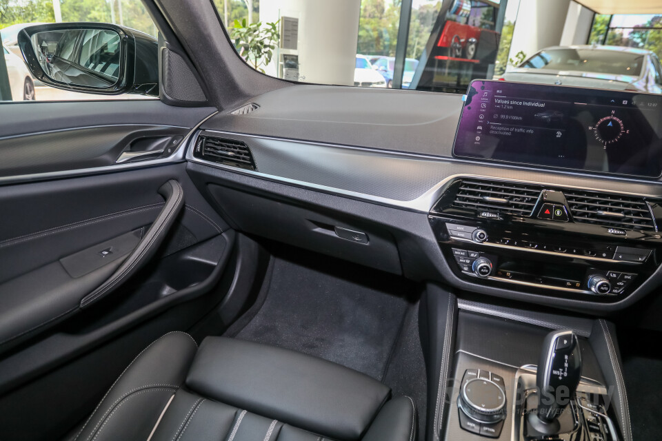 Audi A4 B9 (2016) Interior