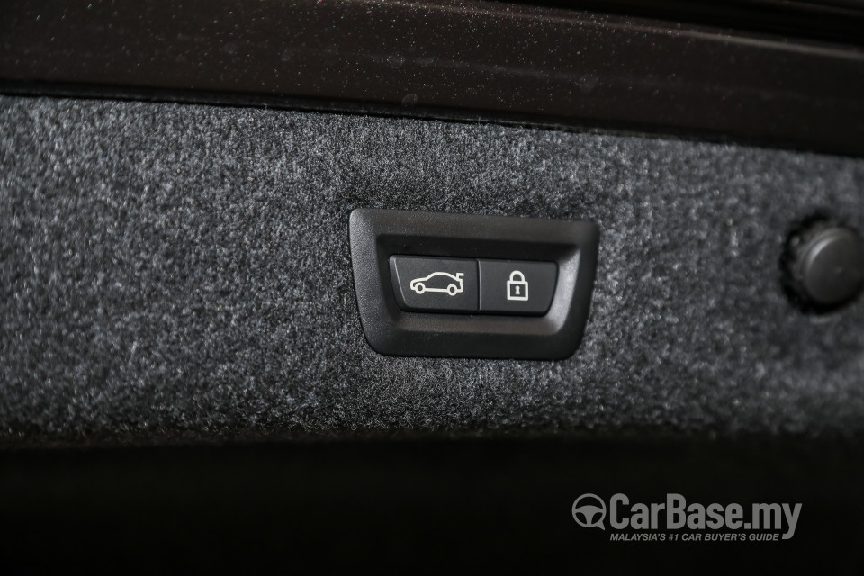 BMW 5 Series G30 LCI (2021) Interior