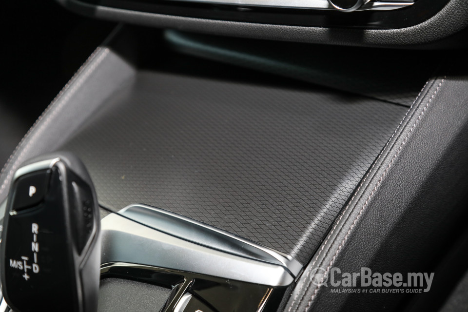 BMW 5 Series G30 LCI (2021) Interior