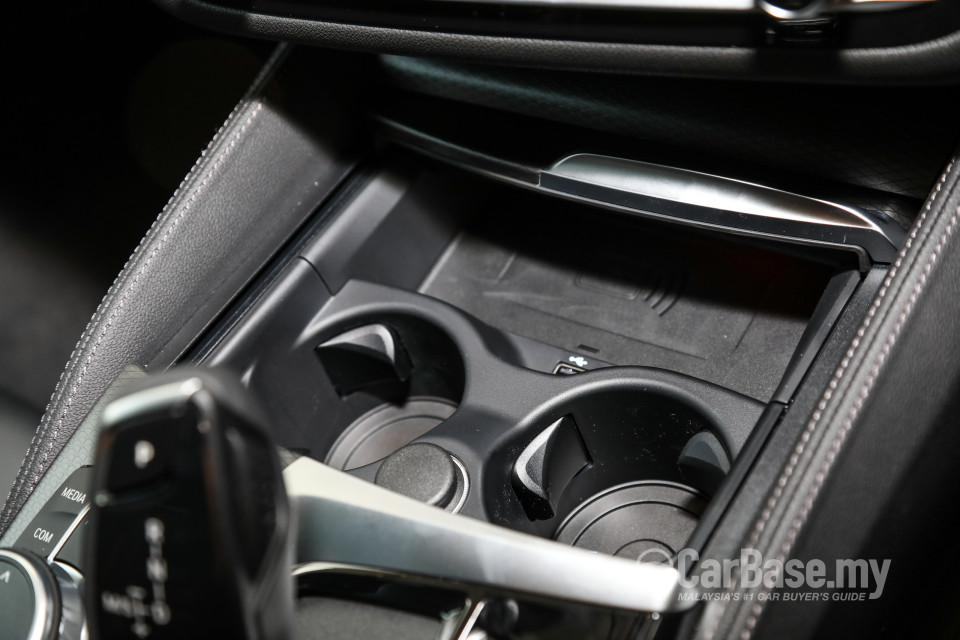 BMW 5 Series G30 LCI (2021) Interior