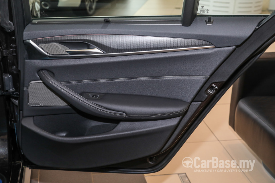 BMW 5 Series G30 LCI (2021) Interior
