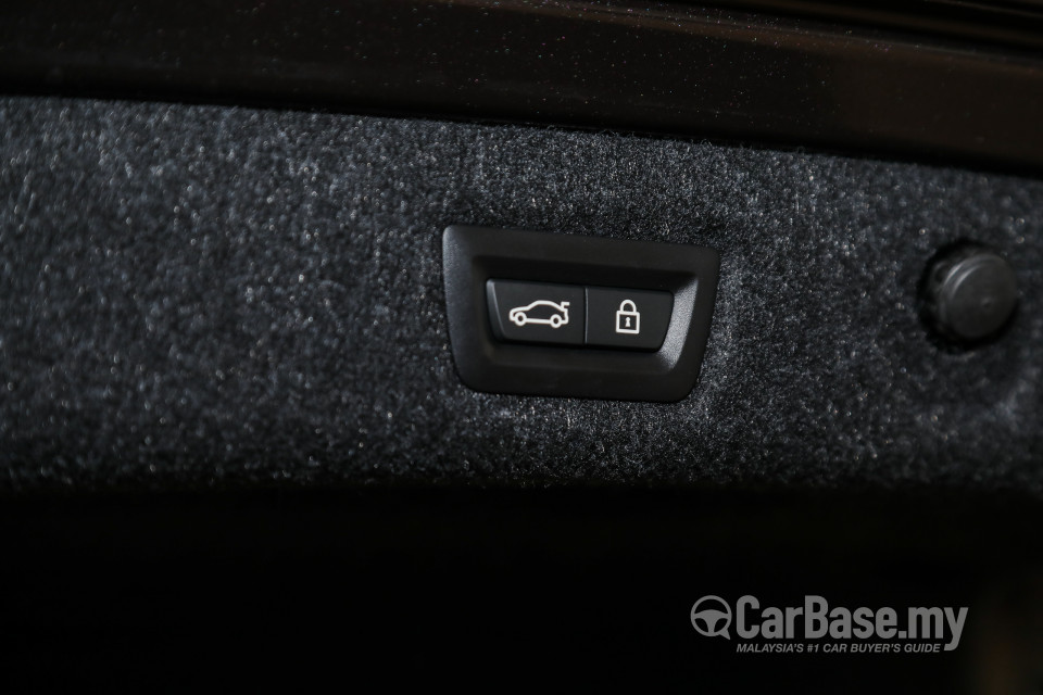 BMW 5 Series G30 LCI (2021) Interior