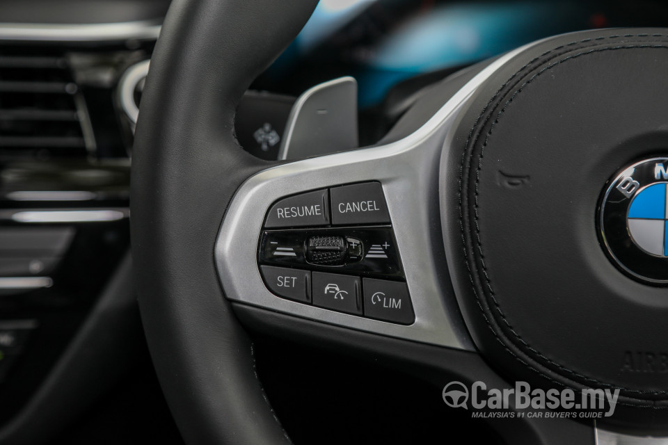 BMW 5 Series G30 LCI (2021) Interior