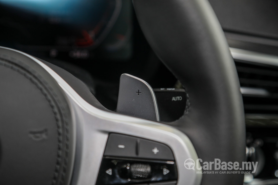 BMW 5 Series G30 LCI (2021) Interior