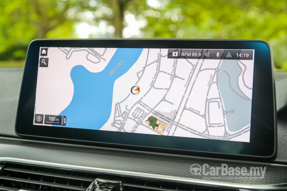 BMW 5 Series G30 LCI (2021) Interior