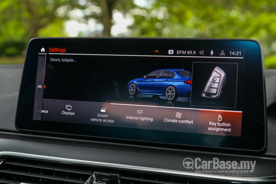 BMW 5 Series G30 LCI (2021) Interior
