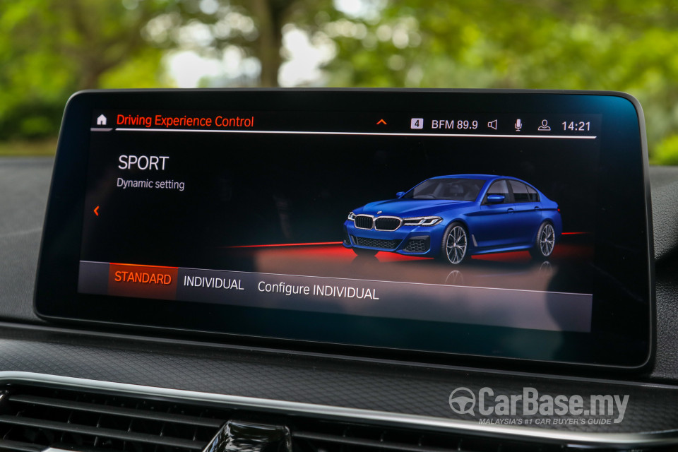 BMW 5 Series G30 LCI (2021) Interior
