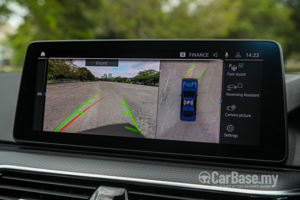 BMW 5 Series G30 LCI (2021) Interior