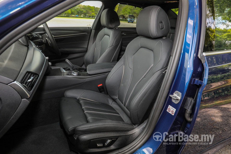 BMW 5 Series G30 LCI (2021) Interior