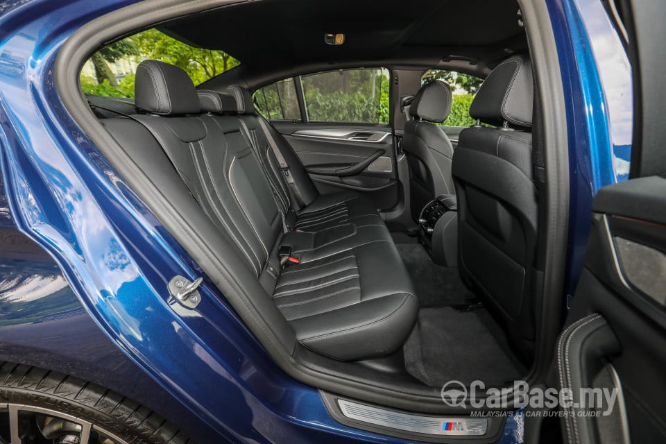 BMW 5 Series G30 LCI (2021) Interior