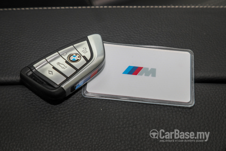 BMW 5 Series G30 LCI (2021) Interior