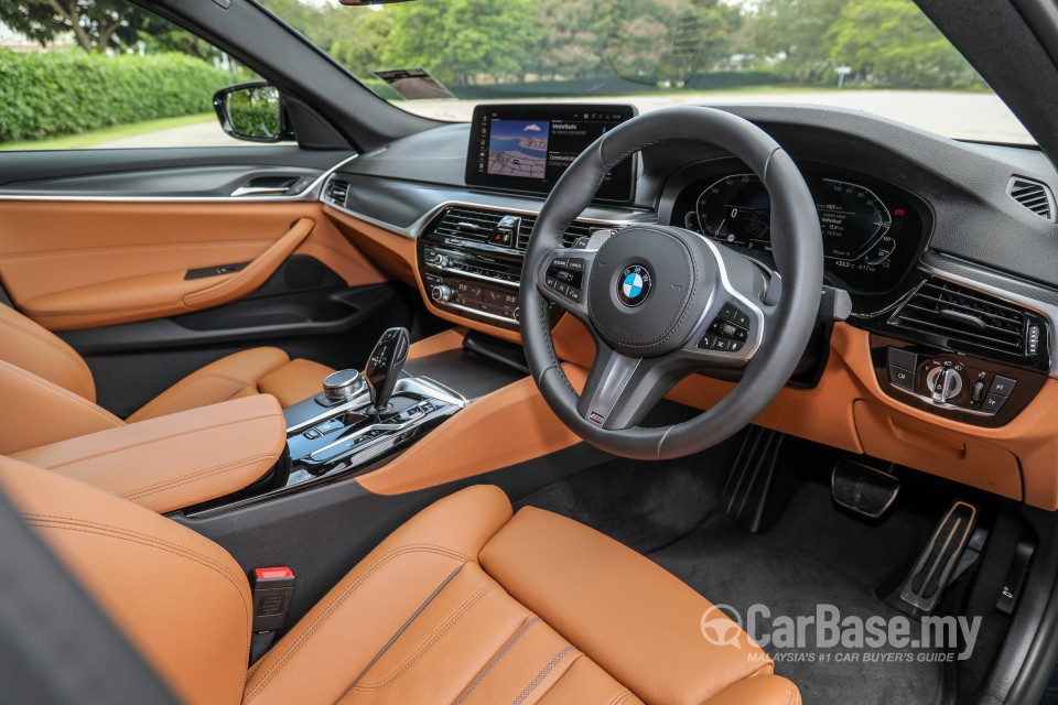BMW 5 Series G30 LCI (2021) Interior
