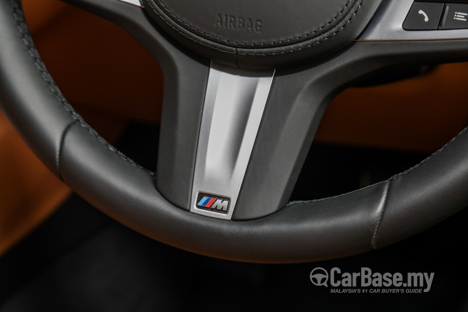 BMW 5 Series G30 LCI (2021) Interior