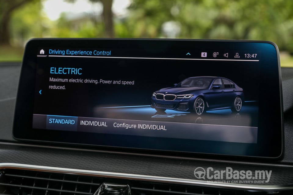 BMW 5 Series G30 LCI (2021) Interior