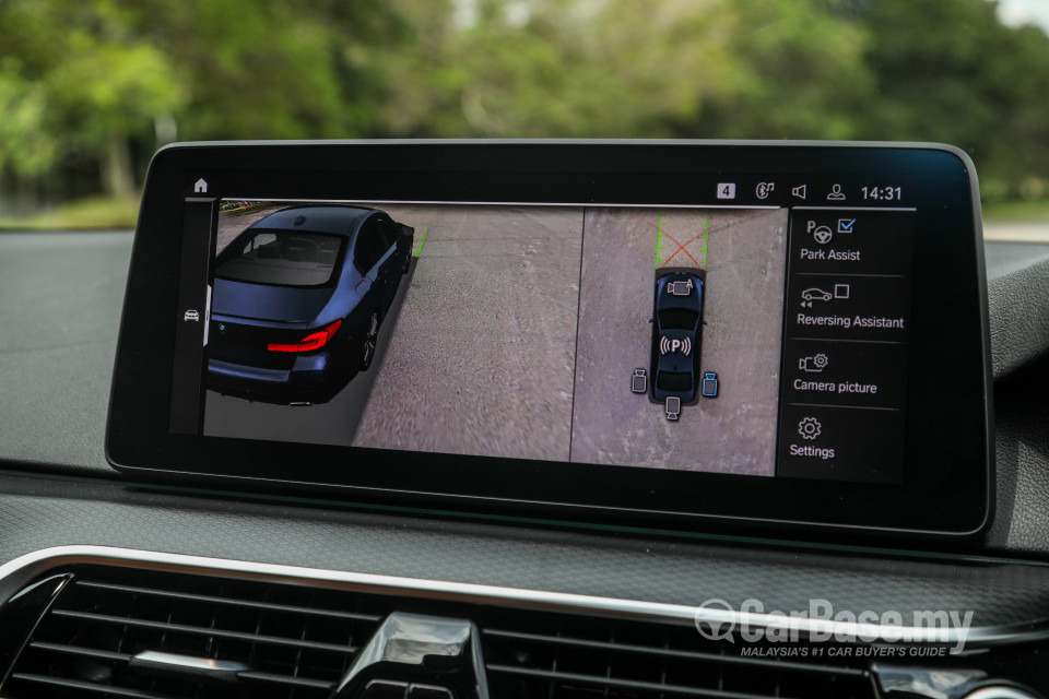 BMW 5 Series G30 LCI (2021) Interior