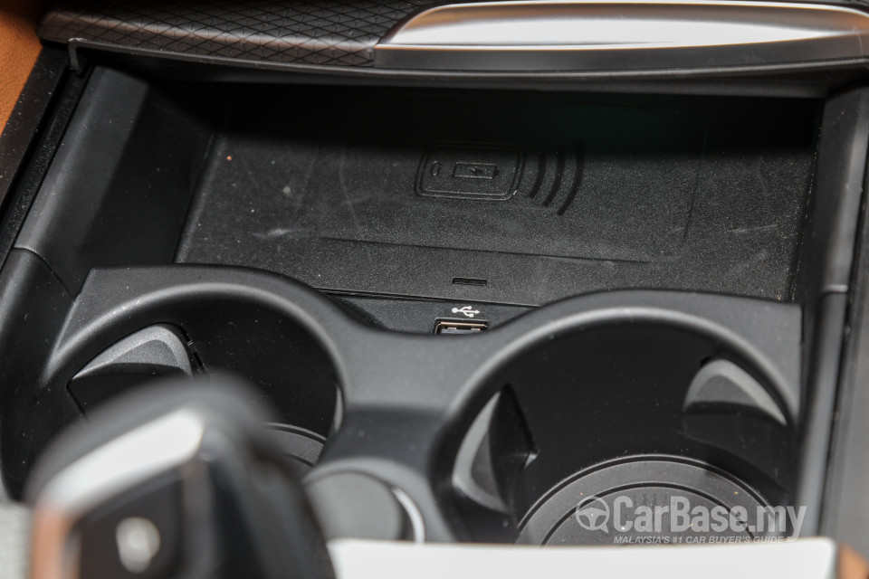 BMW 5 Series G30 LCI (2021) Interior