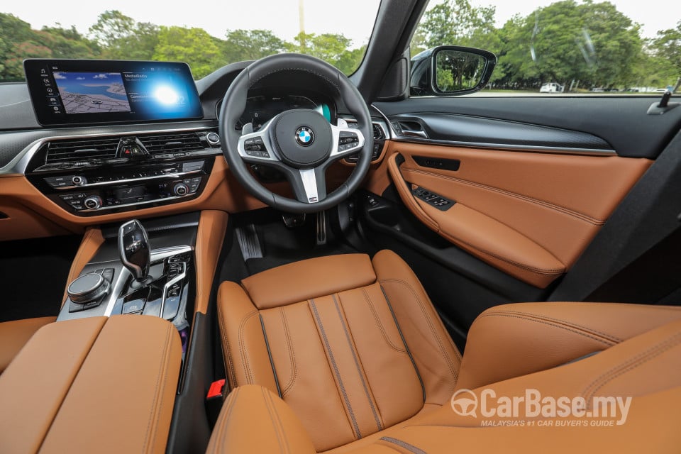 BMW 5 Series G30 LCI (2021) Interior