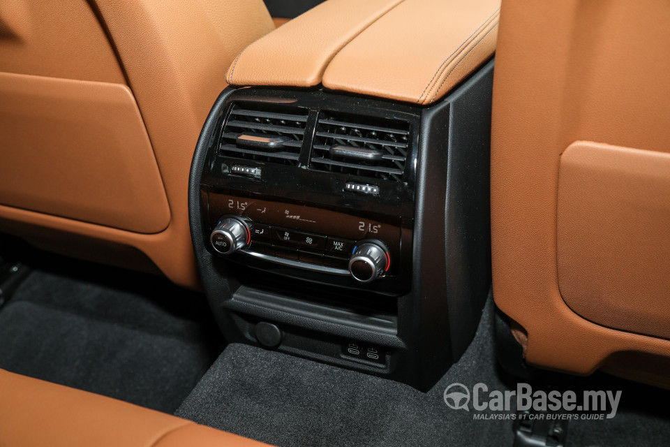 BMW 5 Series G30 LCI (2021) Interior