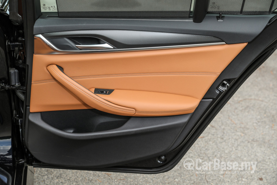 BMW 5 Series G30 LCI (2021) Interior