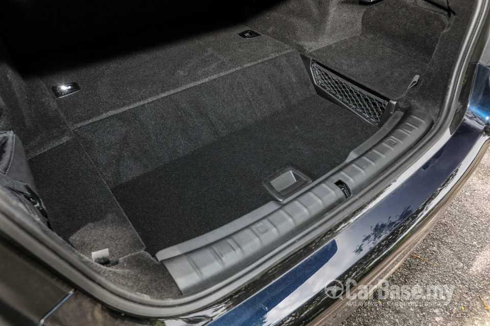 BMW 5 Series G30 LCI (2021) Interior