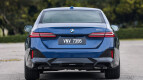 BMW 5 Series Exterior photo