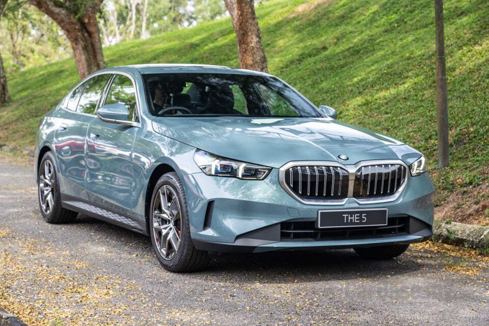 BMW 5 Series G60 (2024) Exterior