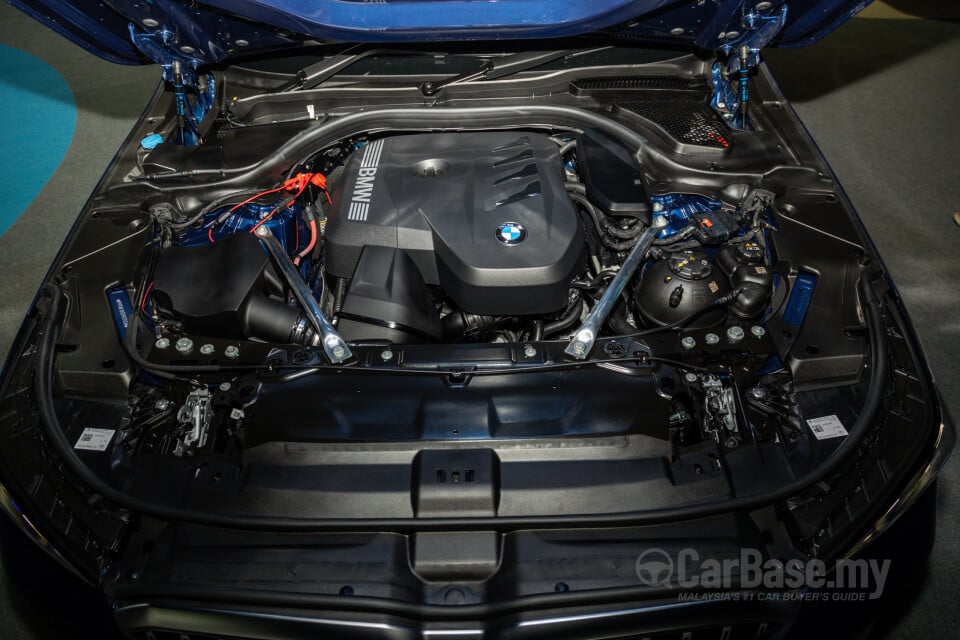 BMW 5 Series G60 (2024) Exterior