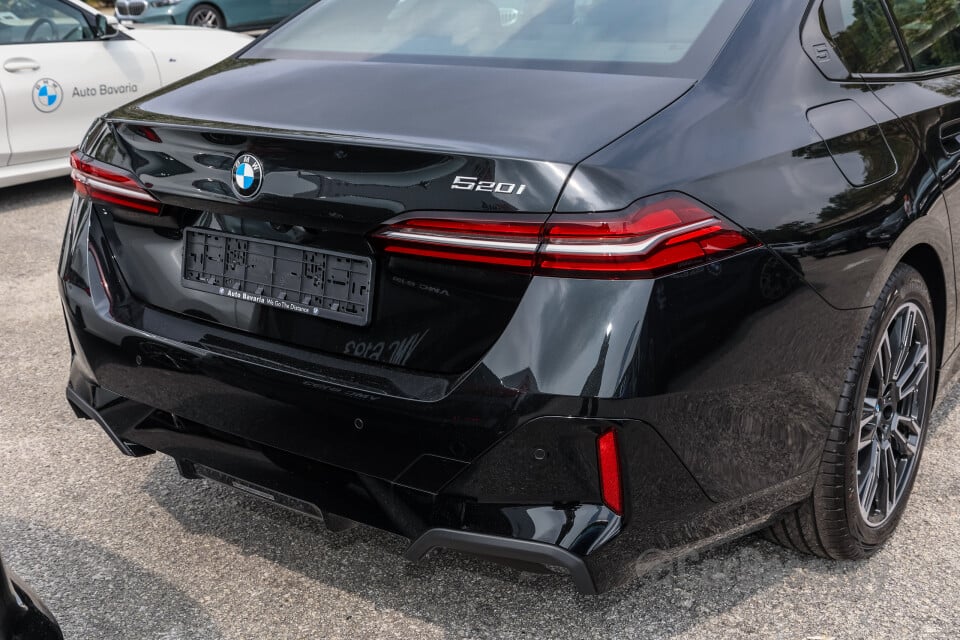 BMW 5 Series G60 (2024) Exterior