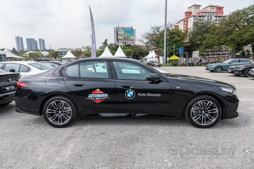 BMW 5 Series G60 (2024) Exterior