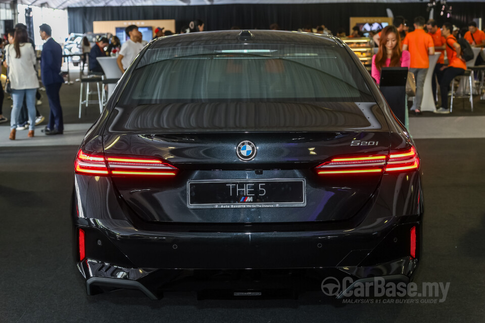 BMW 5 Series G60 (2024) Exterior