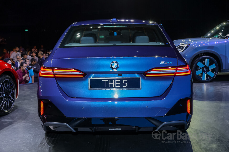 BMW 5 Series G60 (2024) Exterior