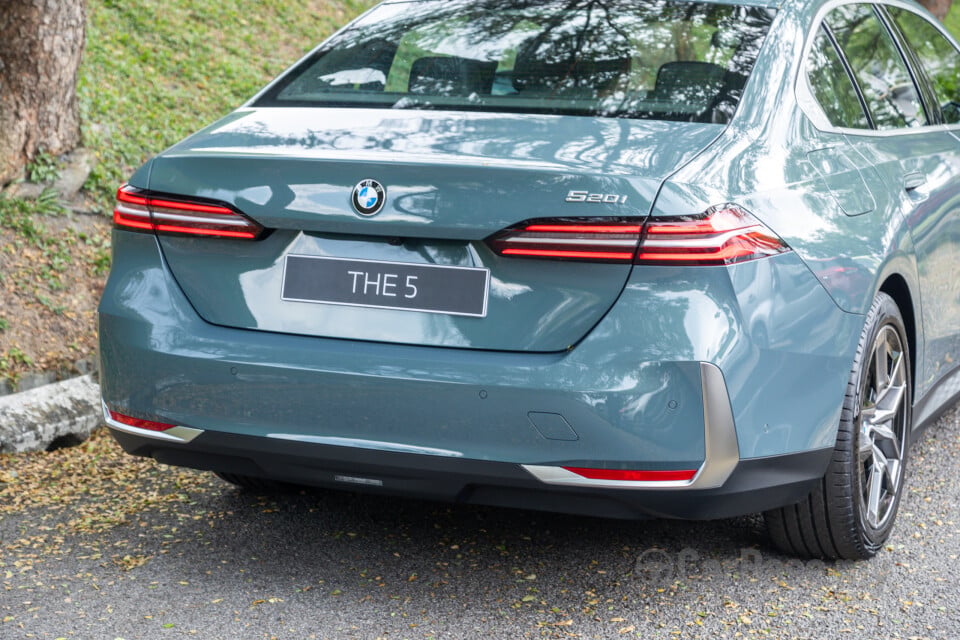 BMW 5 Series G60 (2024) Exterior