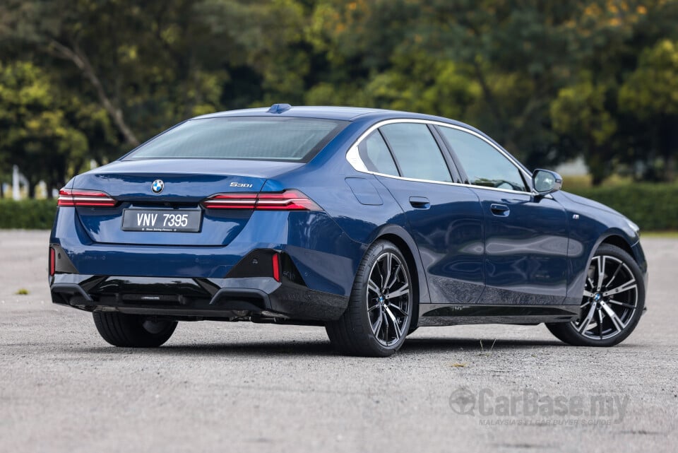 BMW 5 Series G60 (2024) Exterior
